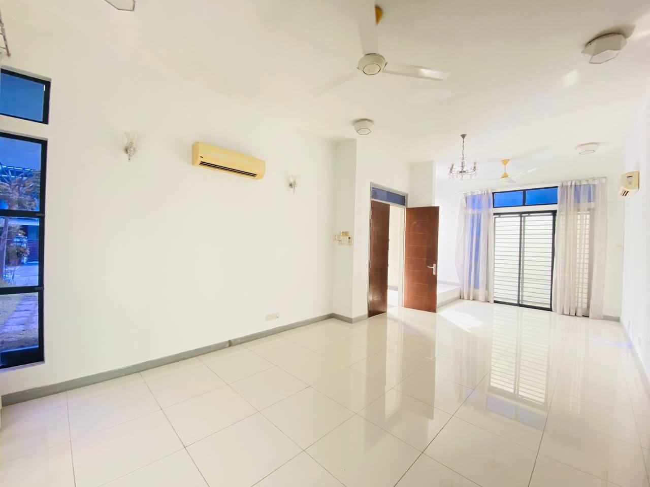 2 Storey Semi D Mezzo Bukit Jelutong - photo 4