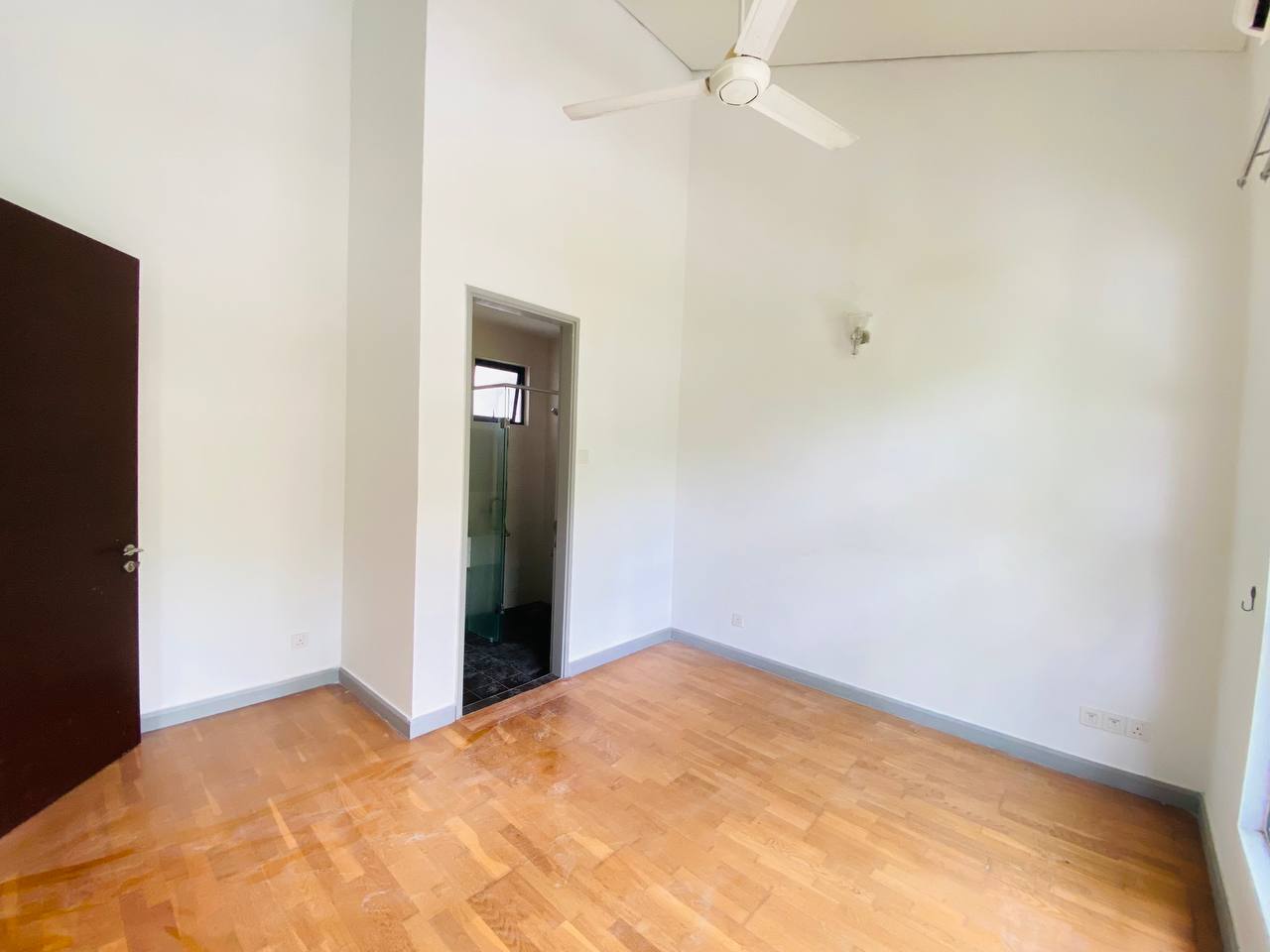 2 Storey Semi D Mezzo Bukit Jelutong - photo 13