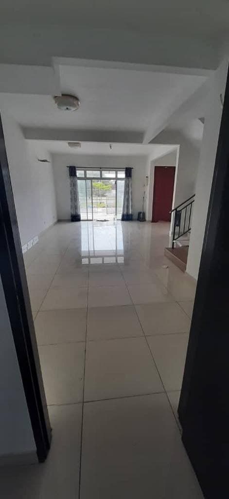 DOUBLE STOREY Terrace Putra, Sg Pelek Selangor - photo 4