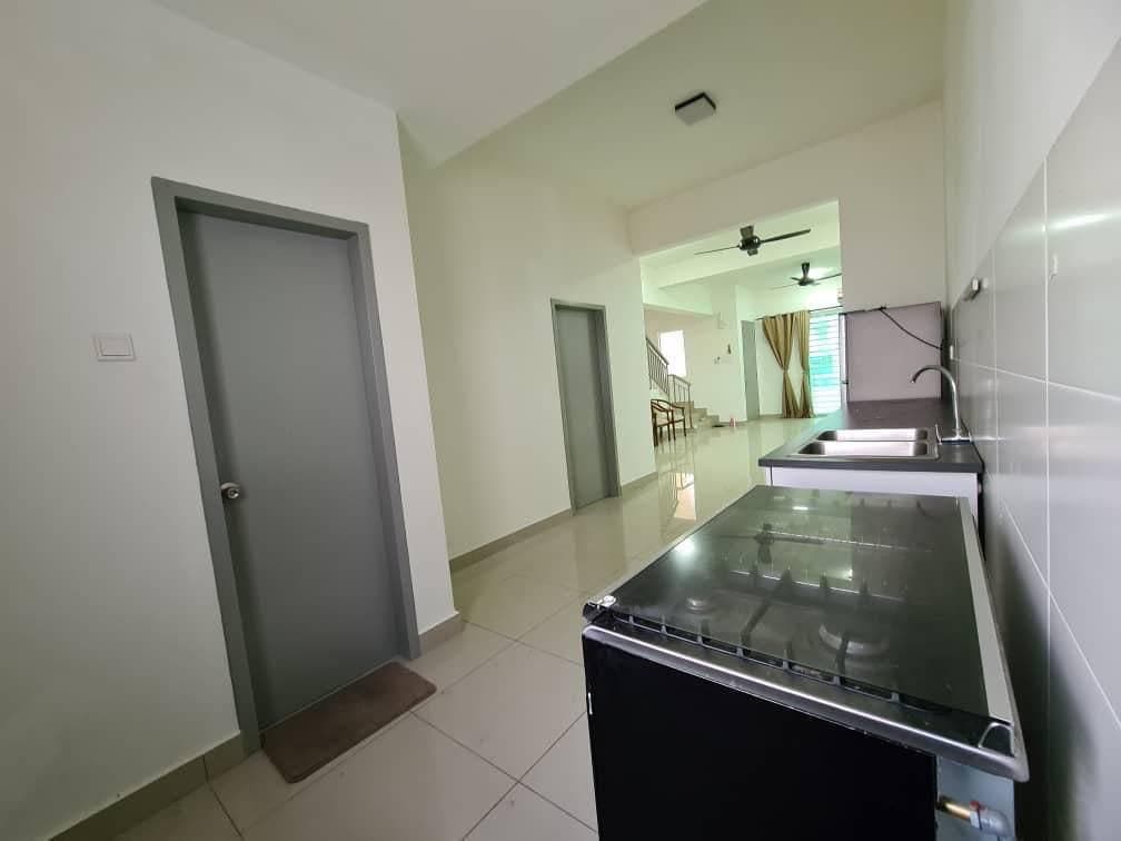DOUBLE STOREY LINK HOUSE Salak Tinggi Selangor - photo 5