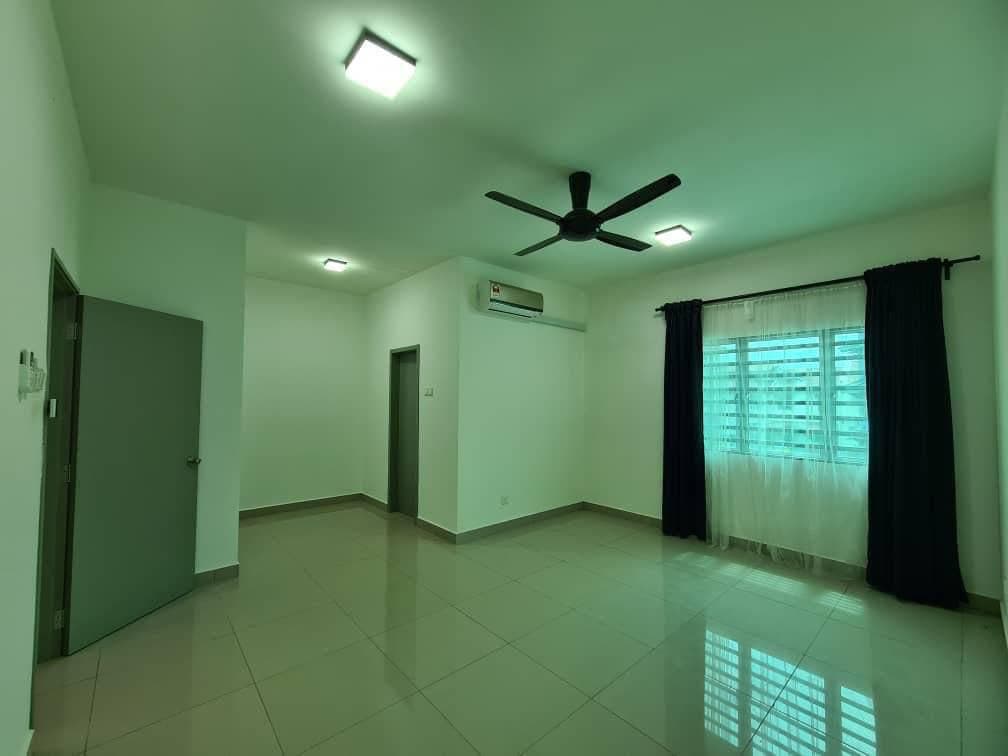 DOUBLE STOREY LINK HOUSE Salak Tinggi Selangor - photo 12