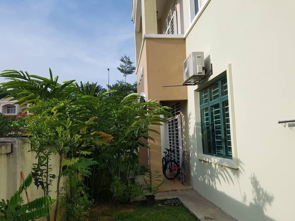Corner Storey Terrace Kota Warisan Sepang - photo 7
