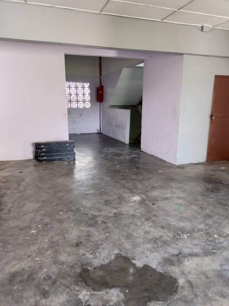 PANGSAPURI ENGGANG BANDAR KINRARA BK6 - photo 9