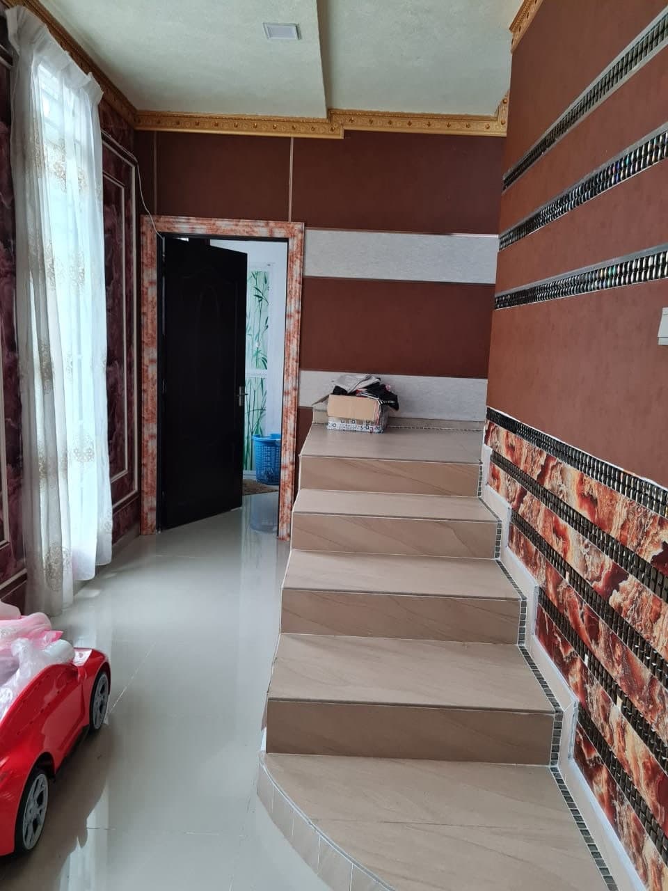 END LOT 3 STOREY TERRACE TAMAN SRI GOMBAK, GOMBAK - photo 6