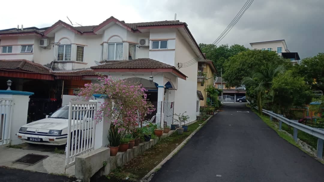 END LOT Double Storey Terrace Sg Sekamat Kajang - photo 5