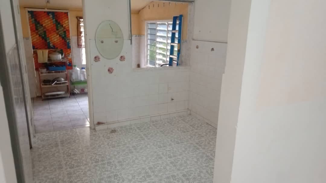 END LOT Double Storey Terrace Sg Sekamat Kajang - photo 8