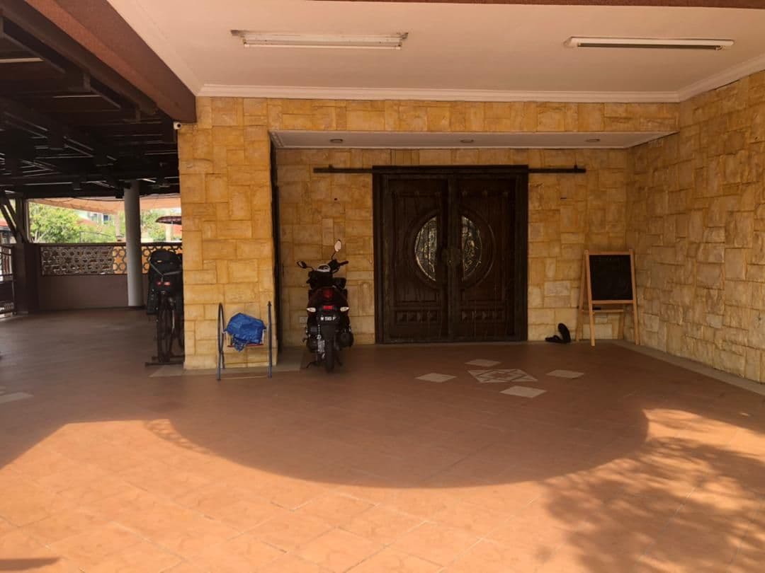 Corner Lot Double Storey Seksyen 8 Bdr Baru Bangi