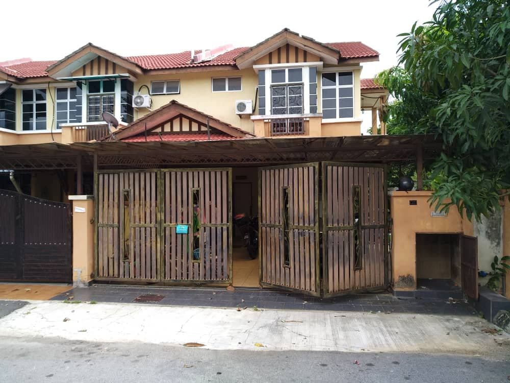 Double Storey Corner Lot Seksyen 3 Tambahan
