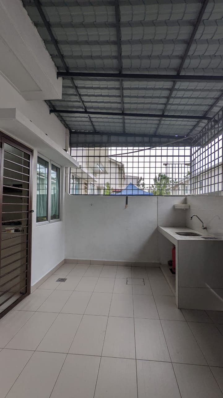 Double Storey Terrace Taman Pelangi Semenyih - photo 9