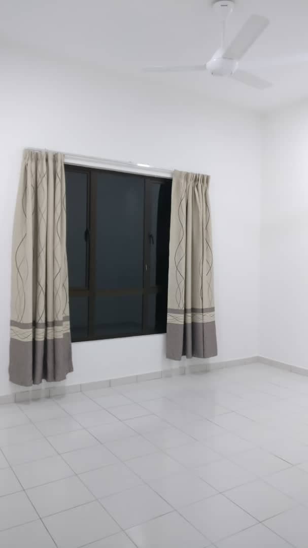 TOWNHOUSE VILLA KESUMA, BERANANG SEMENYIH - photo 9