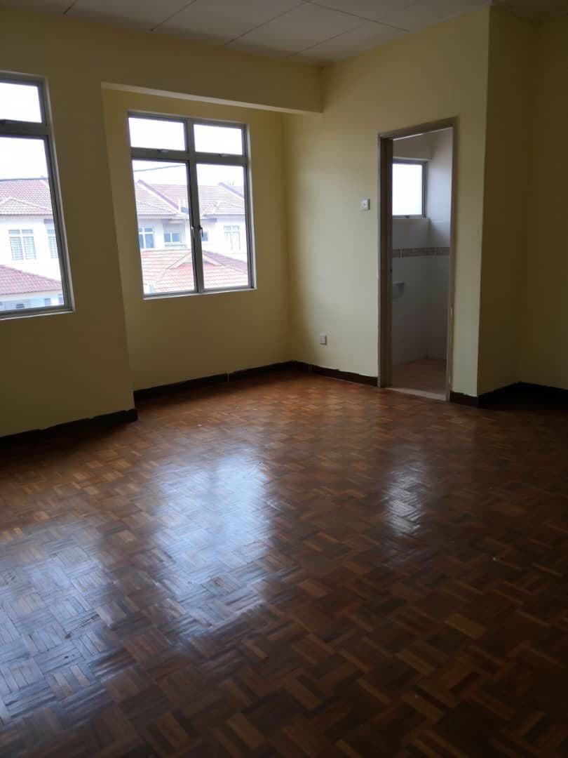 Double Storey Terrace Bandar Tasik Kesuma Semenyih - photo 3