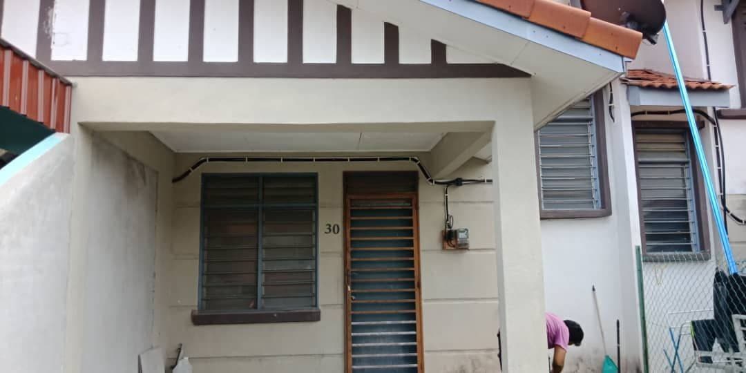 Below MV Double Storey Salak Perdana FOR SALE - photo 2