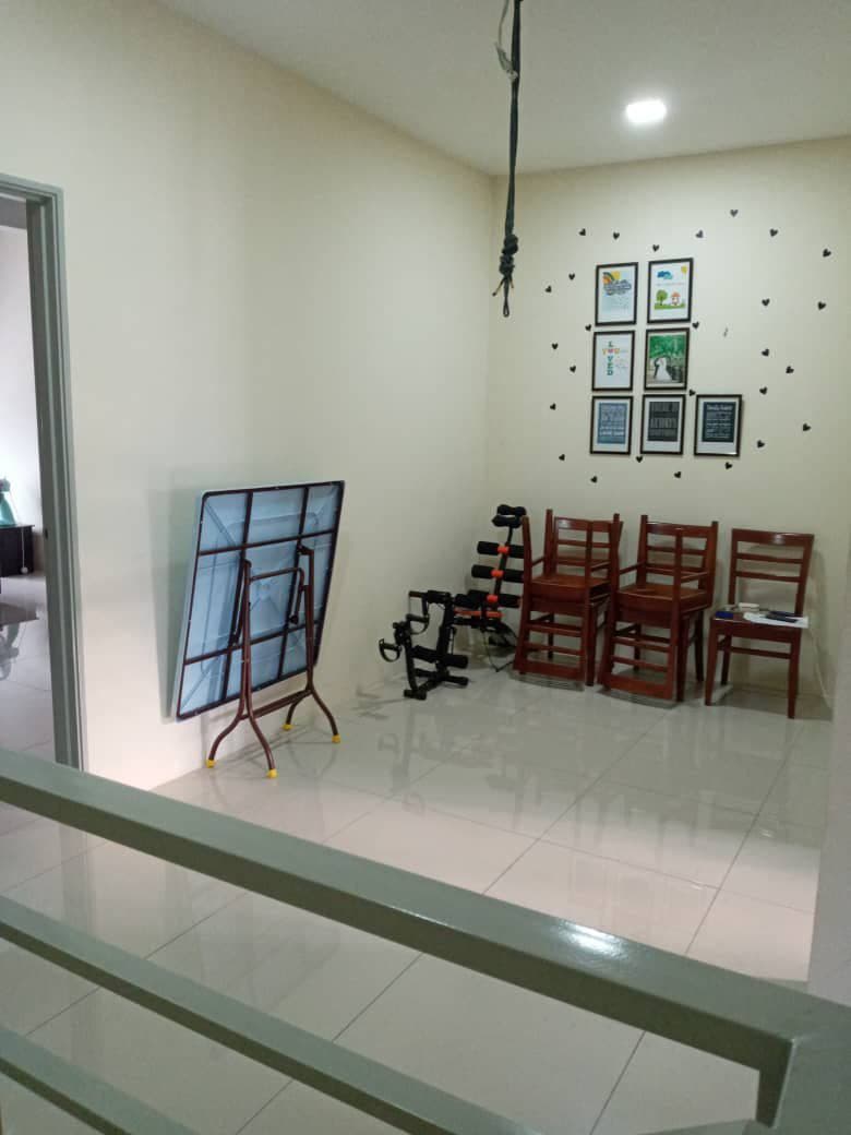 DOUBLE STOREY TERRACE Taman Sri Garing, Rawang - photo 4