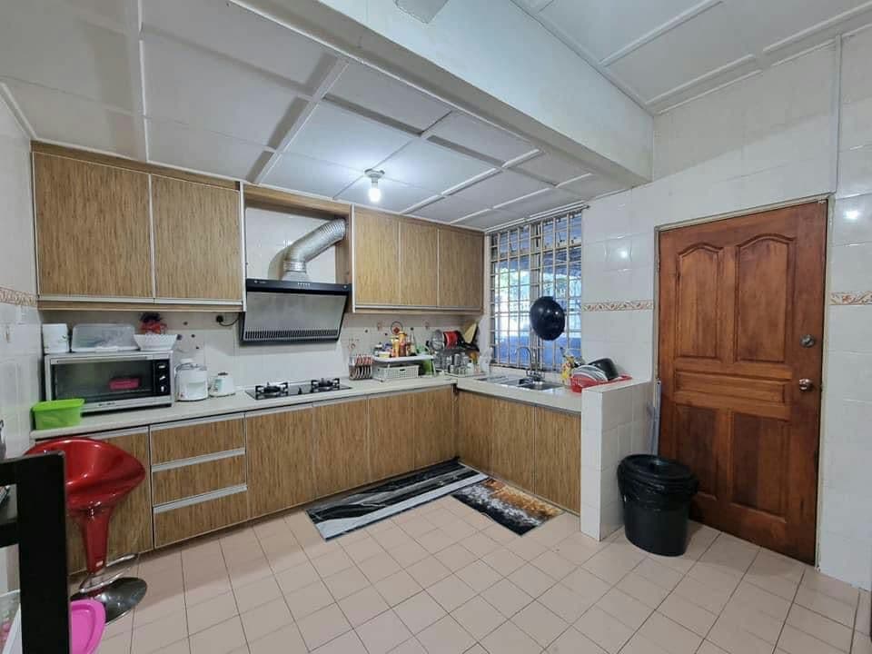 FREEHOLD 3600sf Semi- D Bandar Seri Putra Bangi - photo 11