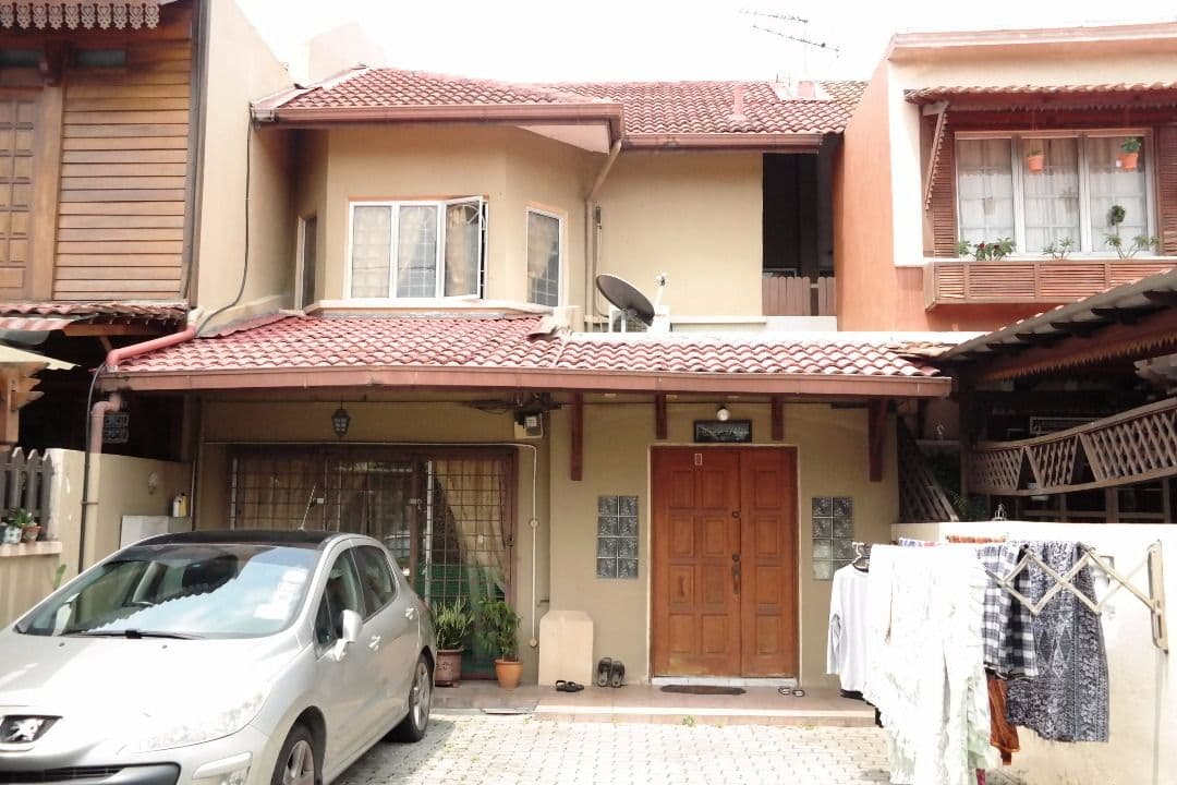 DOUBLE STOREY TERRACE Kota Damansara - photo 1