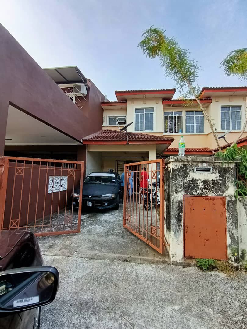 Renovated Extended 2 Storey Tasik Kesuma