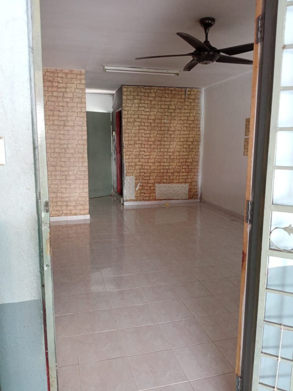 Low Cost Double Storey Taman Kantan Permai Kajang - photo 7