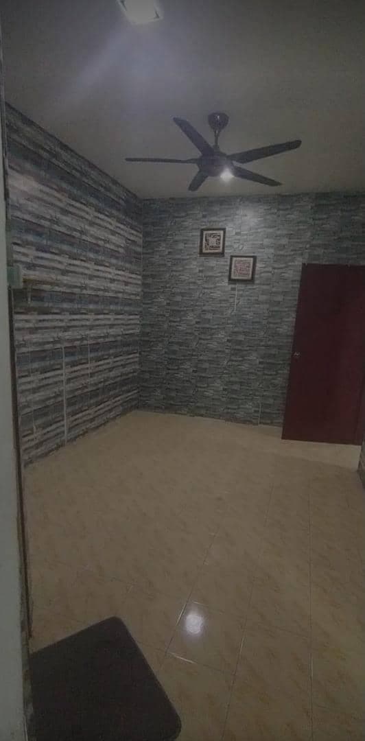 Single Storey Terrace Bandar Mahkota Bangi - photo 1