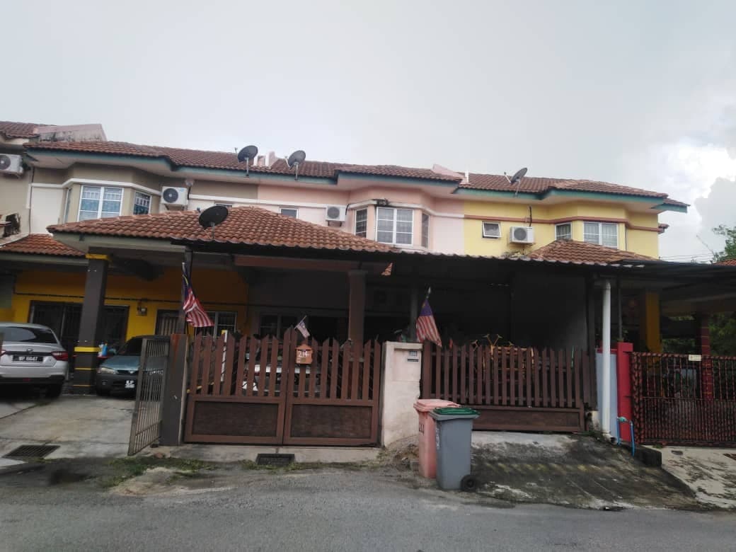 Double Storey Terrace Taman Kemuning Senawang