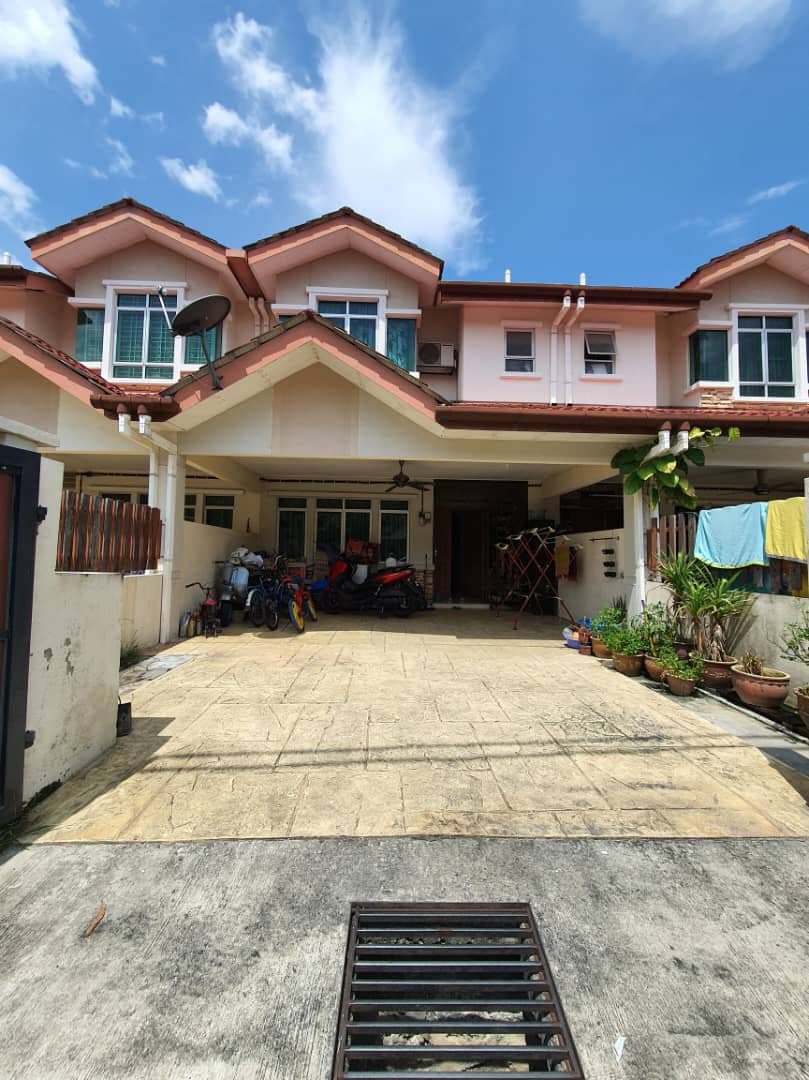 Renovated Double Storey, Taman Pelangi Semenyih
