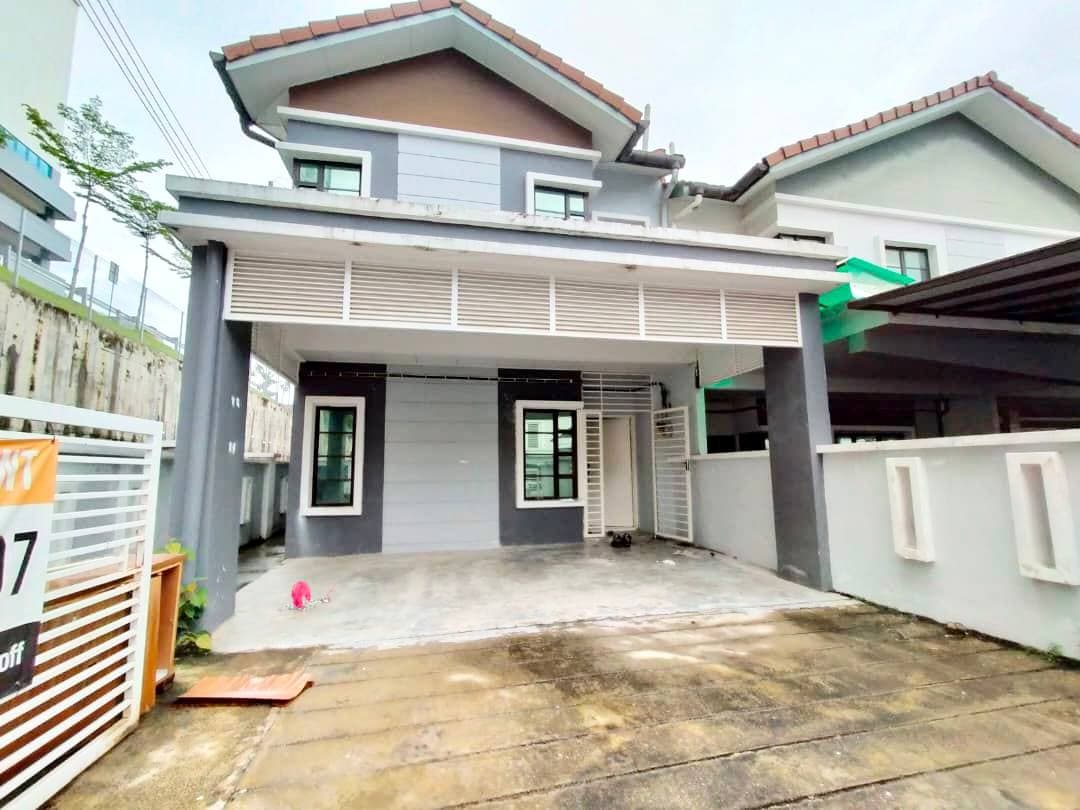 2 Storey End Lot Taman Puncak Saujana Kajang - photo 2