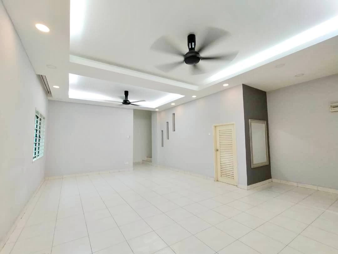 2 Storey End Lot Taman Puncak Saujana Kajang - photo 8
