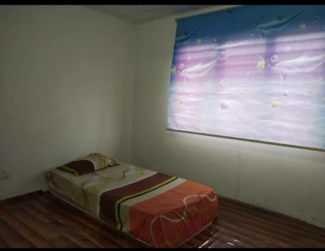 Corner Lot Renovated 2 Storey Taman Tasik Semenyih - photo 6