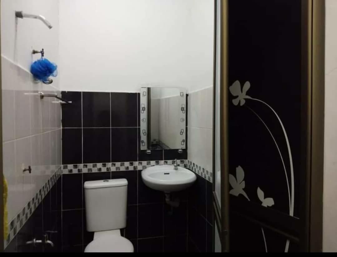 Corner Lot Renovated 2 Storey Taman Tasik Semenyih - photo 10