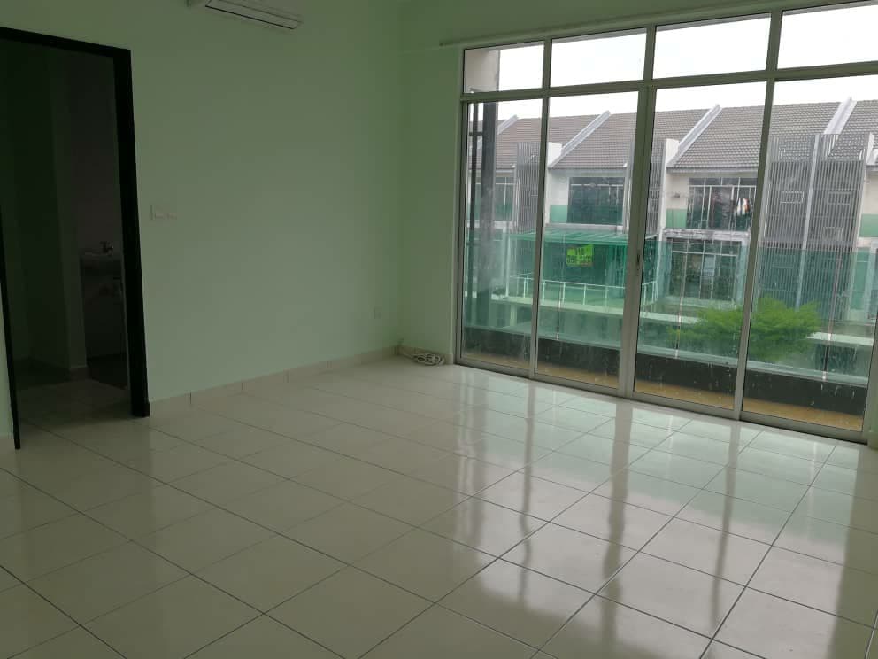 ENDLOT 3 Storey Bangi Avenue Seksyen 7 For Sale - photo 7