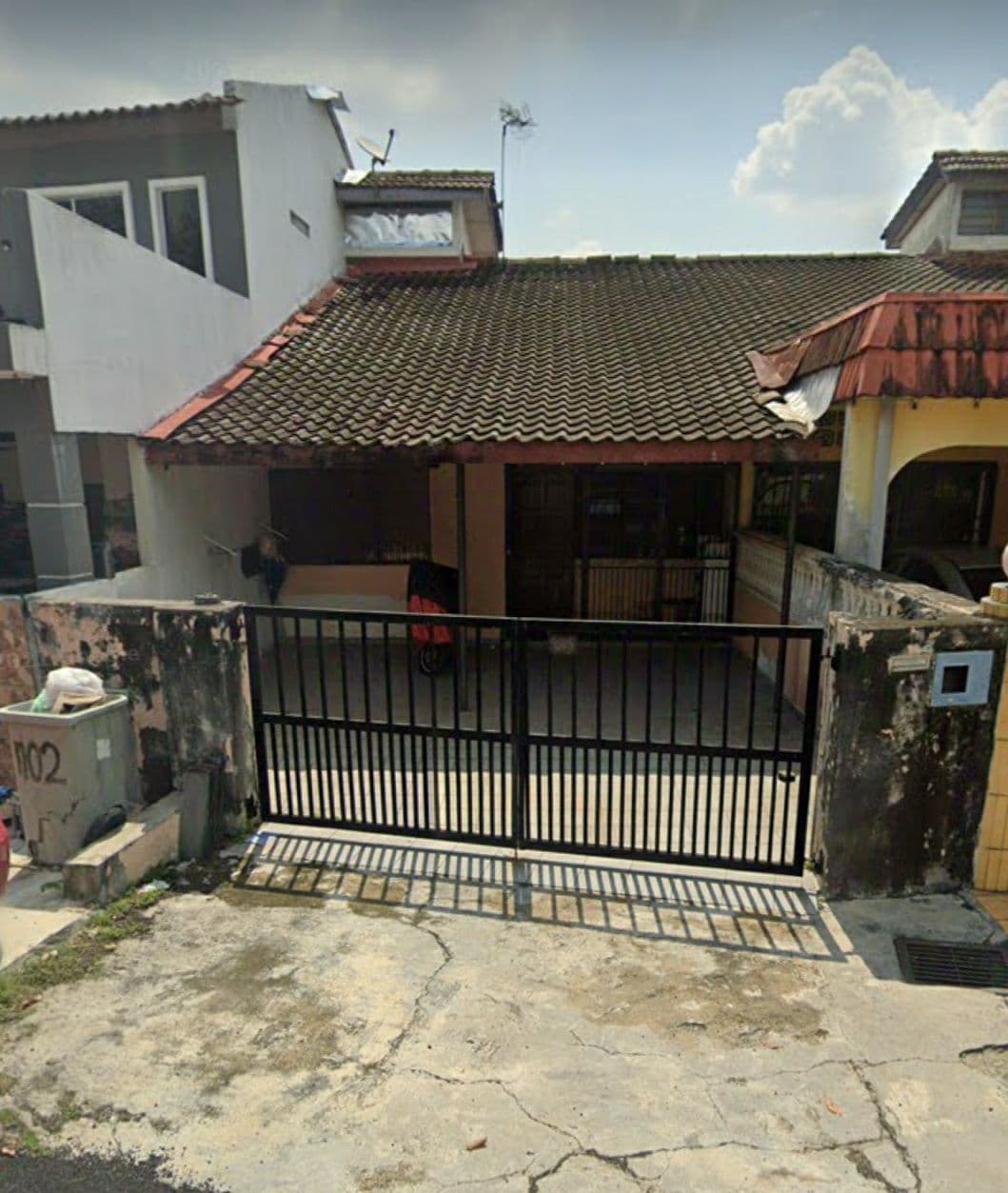 Teres Setingkat Taman Sri Serdang FOR SALE