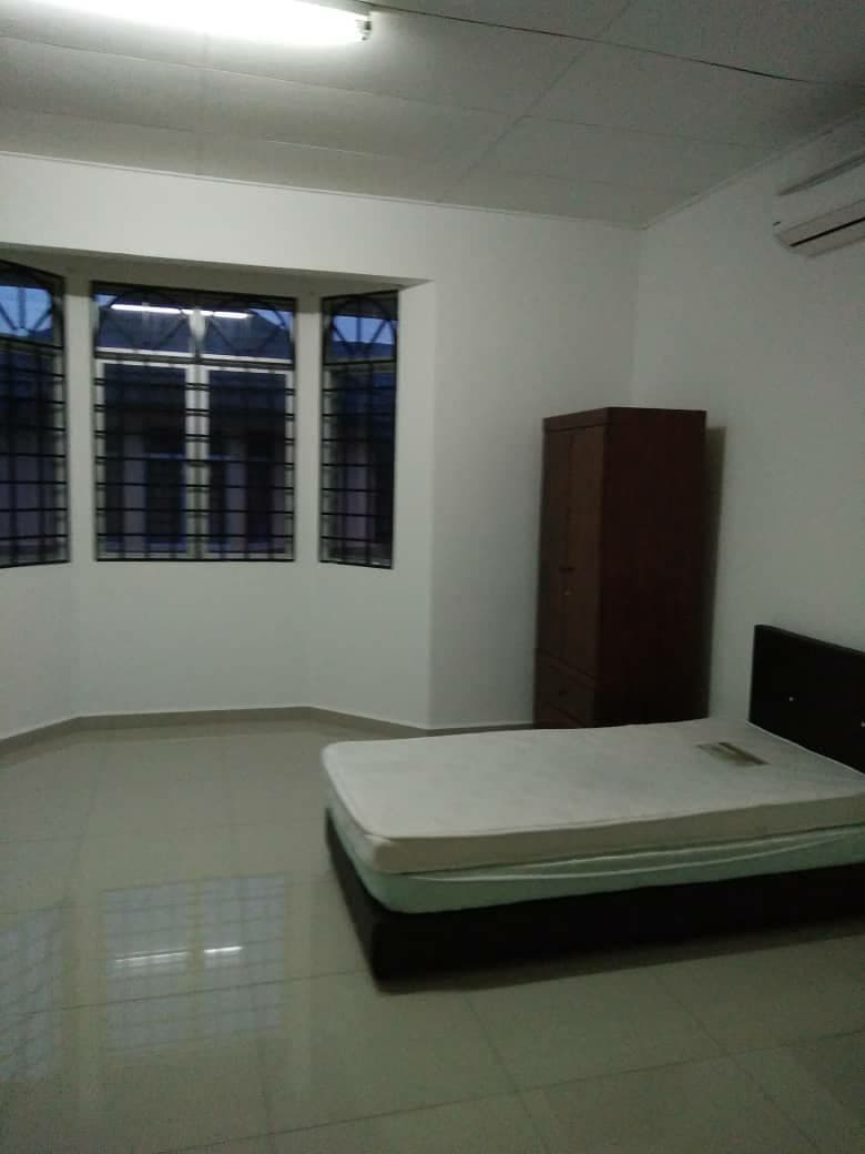 Bungalow 2 Storey Taman Tasik Semenyih - photo 6