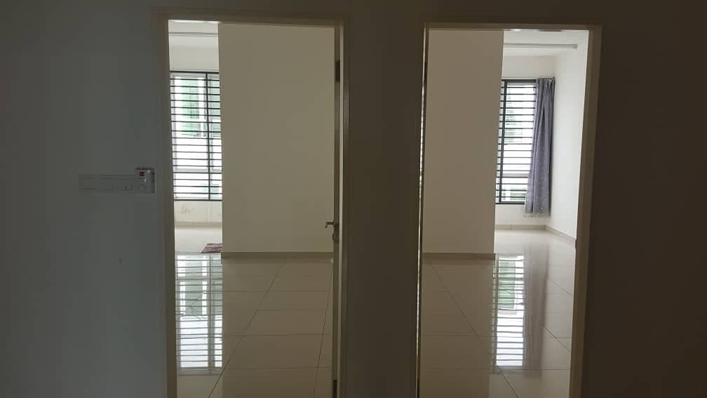 HIJAYU 3 ELVINA, BANDAR SRI SENDAYAN, N SEMBILAN - photo 9