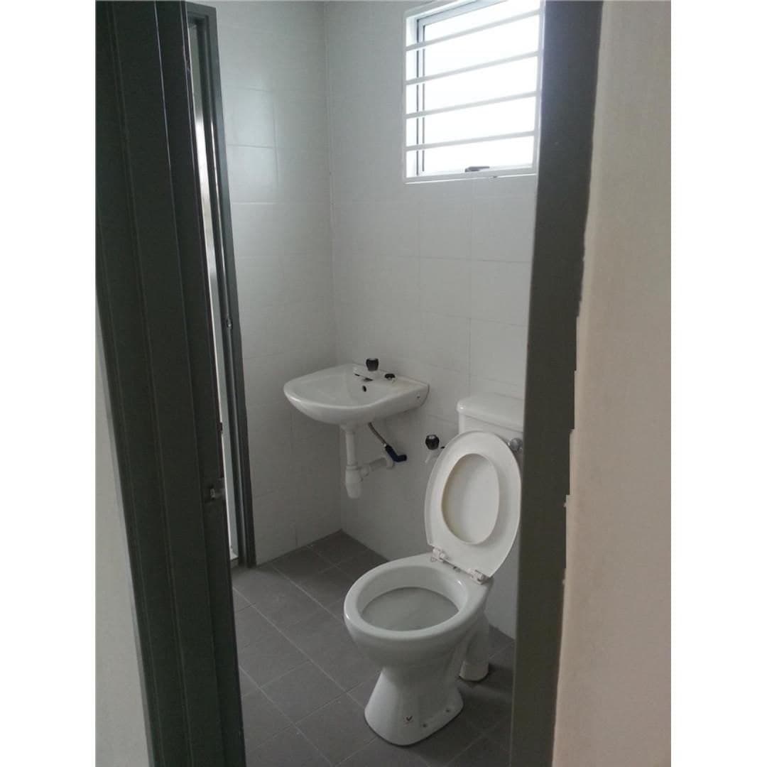 Townhouse 3 Tingkat Bandar Saujana Palma Kajang - photo 2
