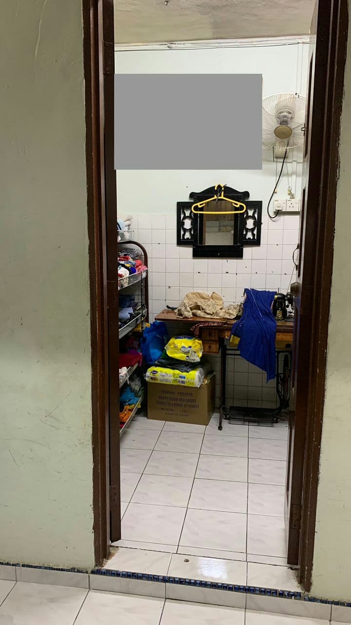 DOUBLE STOREY, TAMAN WEST COUNTRY, HULU LANGAT - photo 10