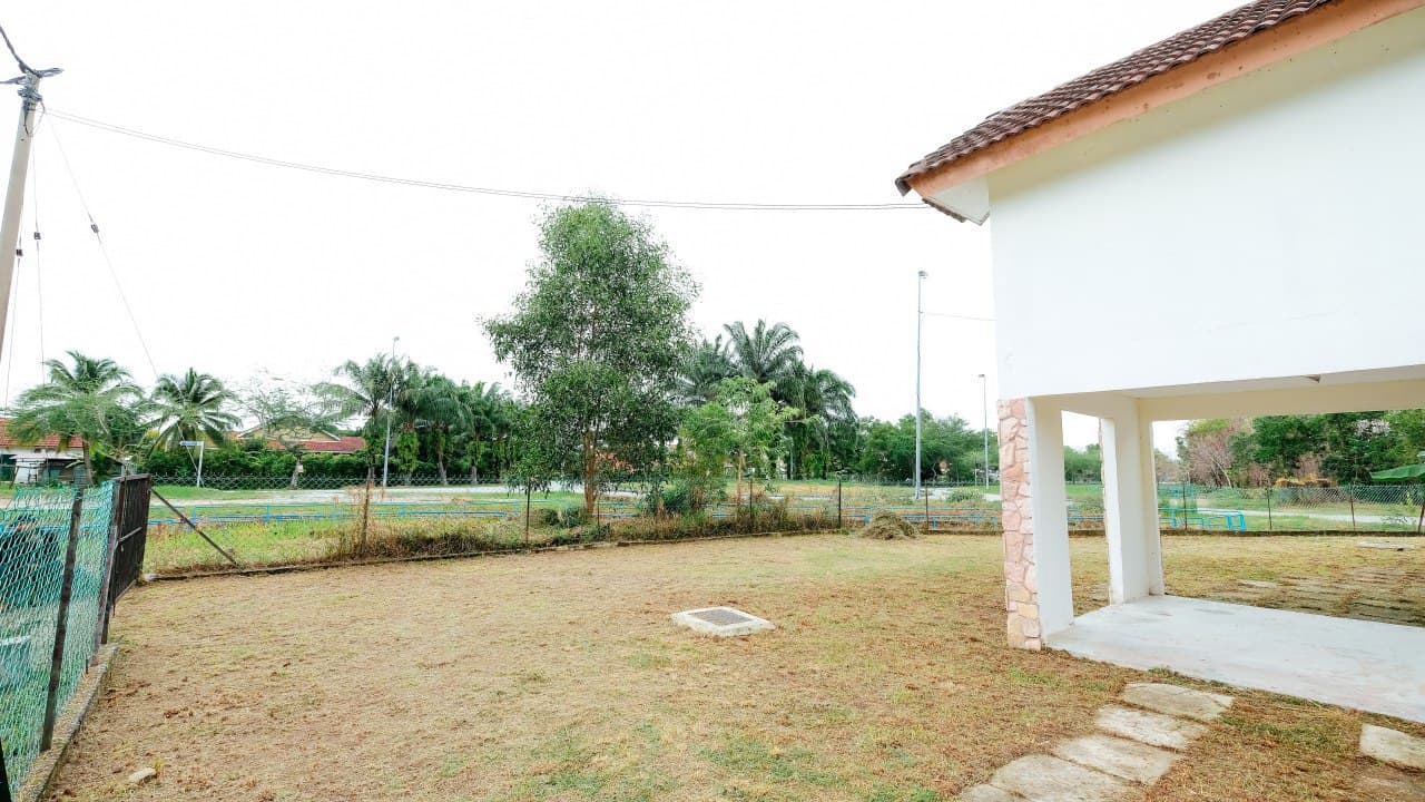 BUNGALOW CORNER LOT DOUBLE STOREY SEPANG - photo 5