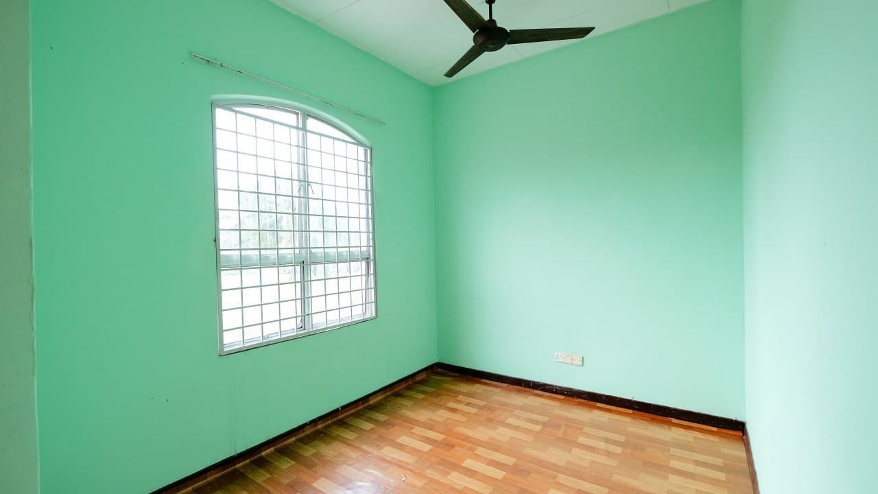 BUNGALOW CORNER LOT DOUBLE STOREY SEPANG - photo 8