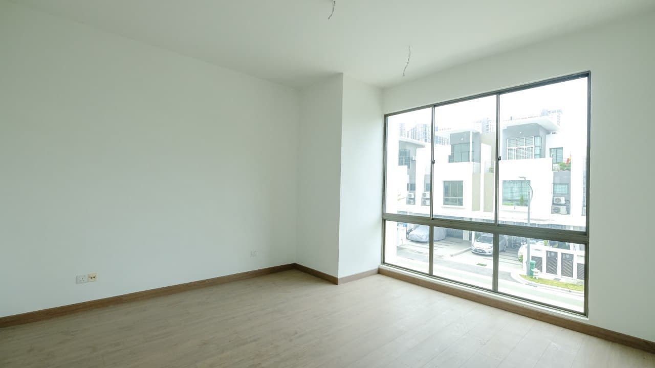 3 Storey Lake Point Residence Cyberjaya - photo 9