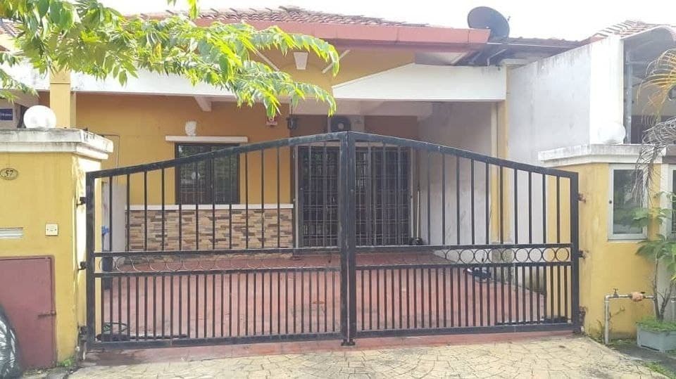 TERES SATU TINGKAT SUBANG PERMATA U6 SHAH ALAM