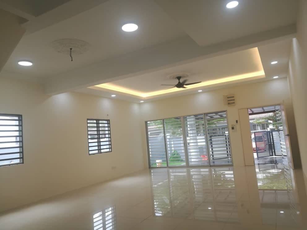 2 STOREY TERRACE END LOT NUSA RHU U10 SHAH ALAM - photo 2