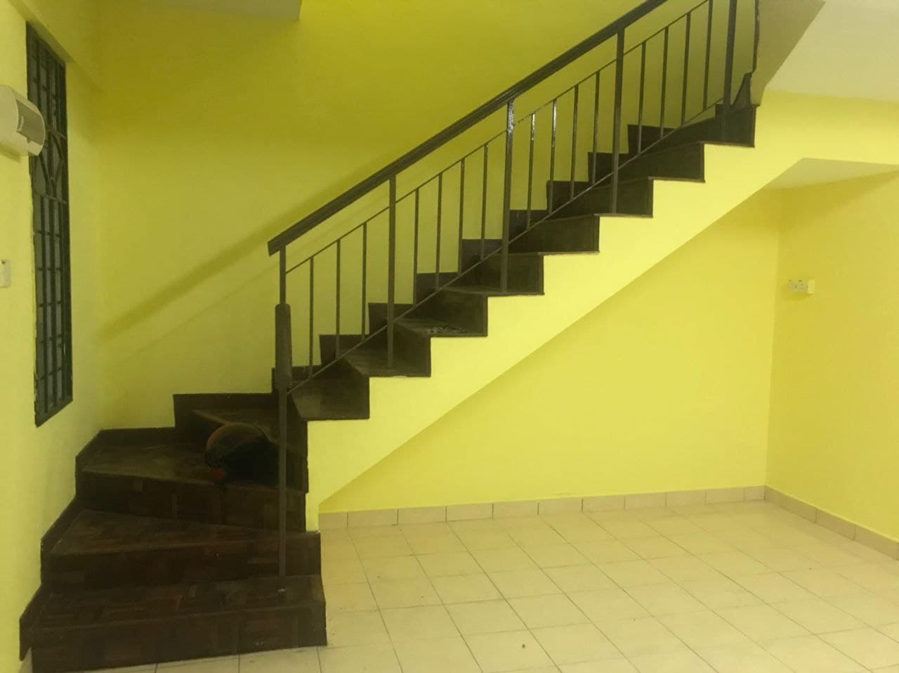 DOUBLE STOREY BANDAR TASIK KESUMA, BERANANG - photo 3
