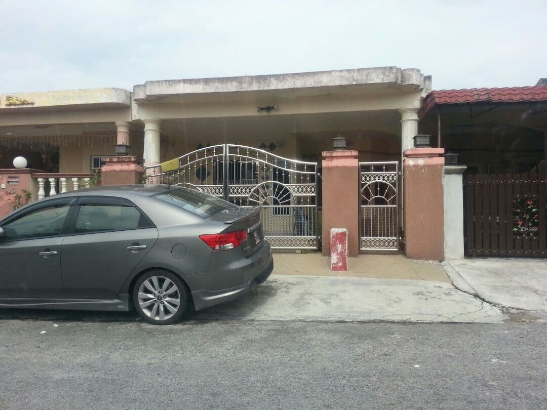 RENOVATED SINGLE STOREY BANDAR TEKNOLOGI KAJANG