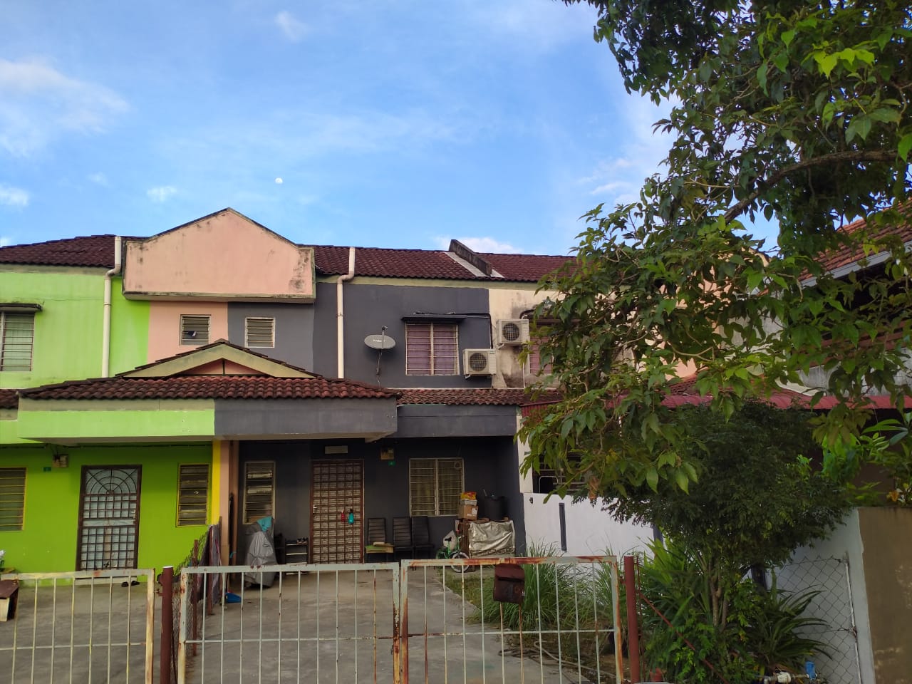 Rumah Teres 2 Tingkat, Ipoh Perak Untuk Di Jual - photo 2
