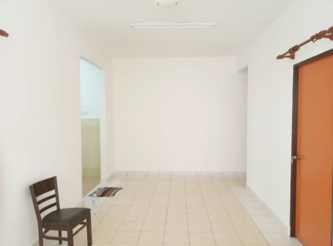 Camellia Court Apartment Nilai Impian - photo 4