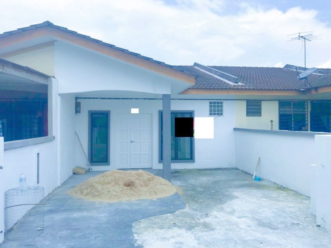 Renovated Single Storey Terrace Taman Gadong Jaya - photo 1