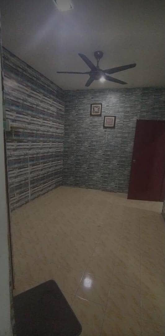 Good Location Single Storey Terrace Bandar Mahkota Banting - photo 4