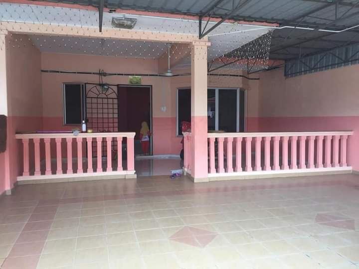 Fullyextend Double Storey Terrace Sikamat Seremban - photo 3