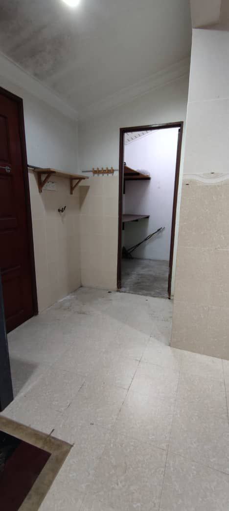 End Lot Single Storey Terrace Taman Kajang Utama - photo 5
