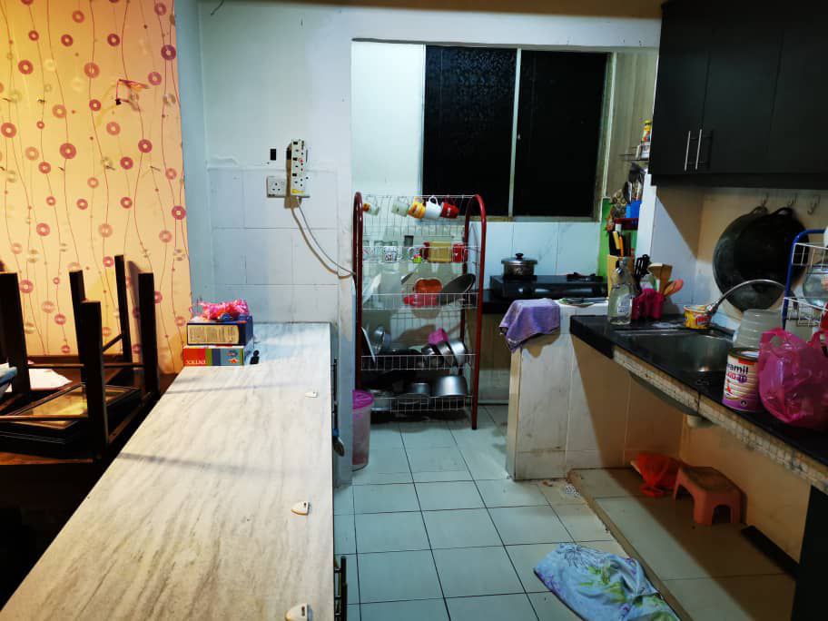 Serdang Villa Apartment Taman Bukit Serdang - photo 6