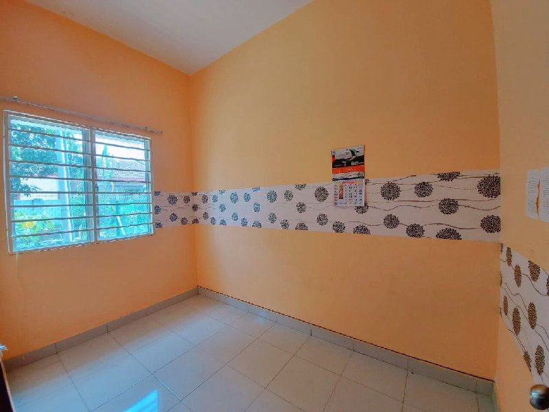 Renovated Double Storey Terrace Oakberry Taman Pelangi Semenyih 2 - photo 6