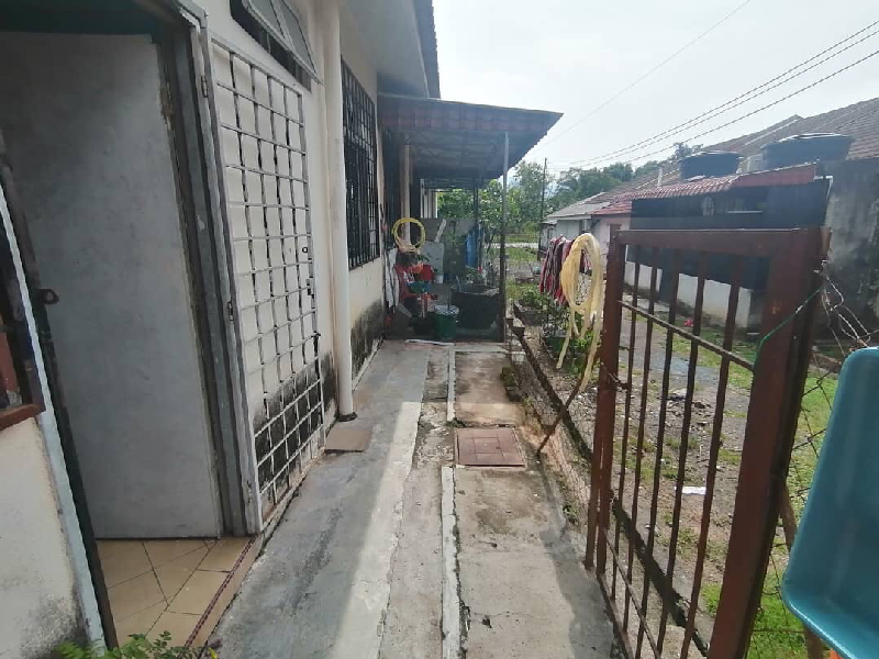 Good Location Single Storey Terrace Bandar Rinching Semenyih - photo 6